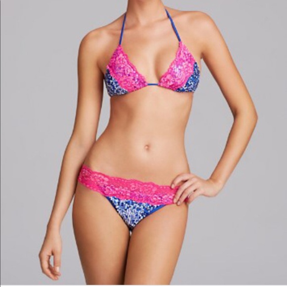 *NEW* Discontinued Beach Bunny Lace Bikini!